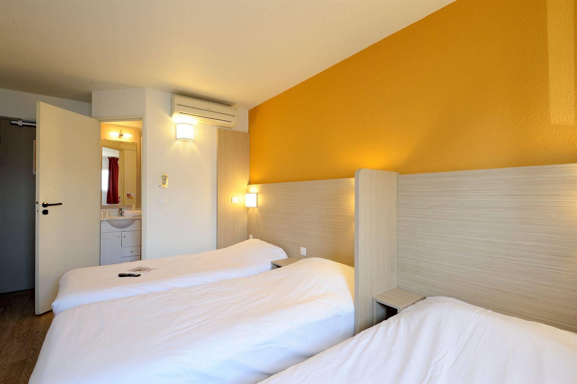 Hotel Kennedy Parc Des Expositions Tarbes Exterior photo